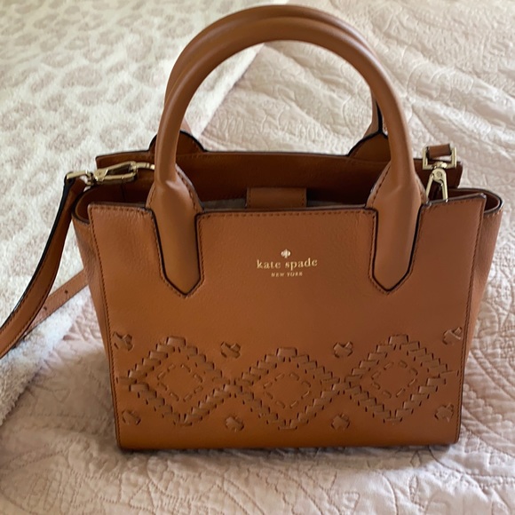 kate spade Handbags - Brown Kate Spade Crossbody